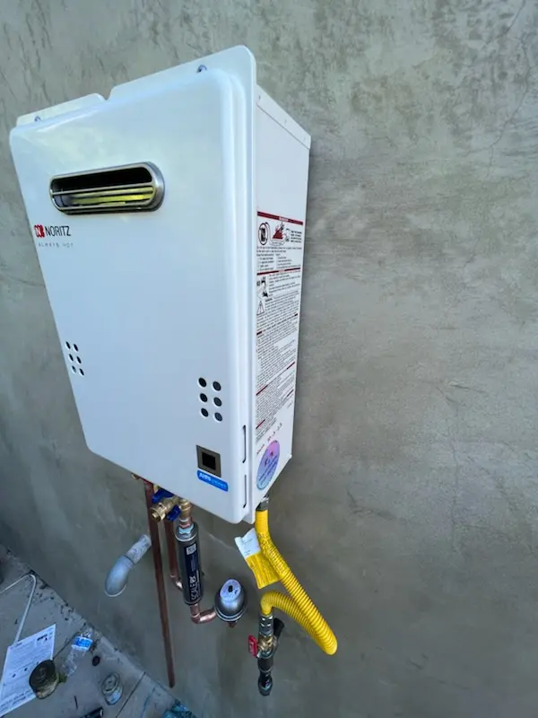 Tankless water heater installation for Centre Island homes